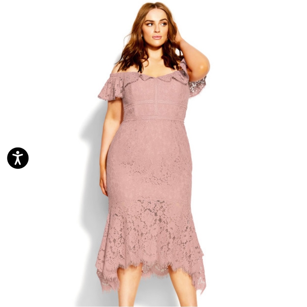 NWT City Chic Ángel Lace Dress- Rose Size 16